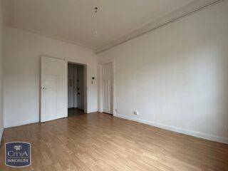  Appartement à louer 2 pièces 39 m²