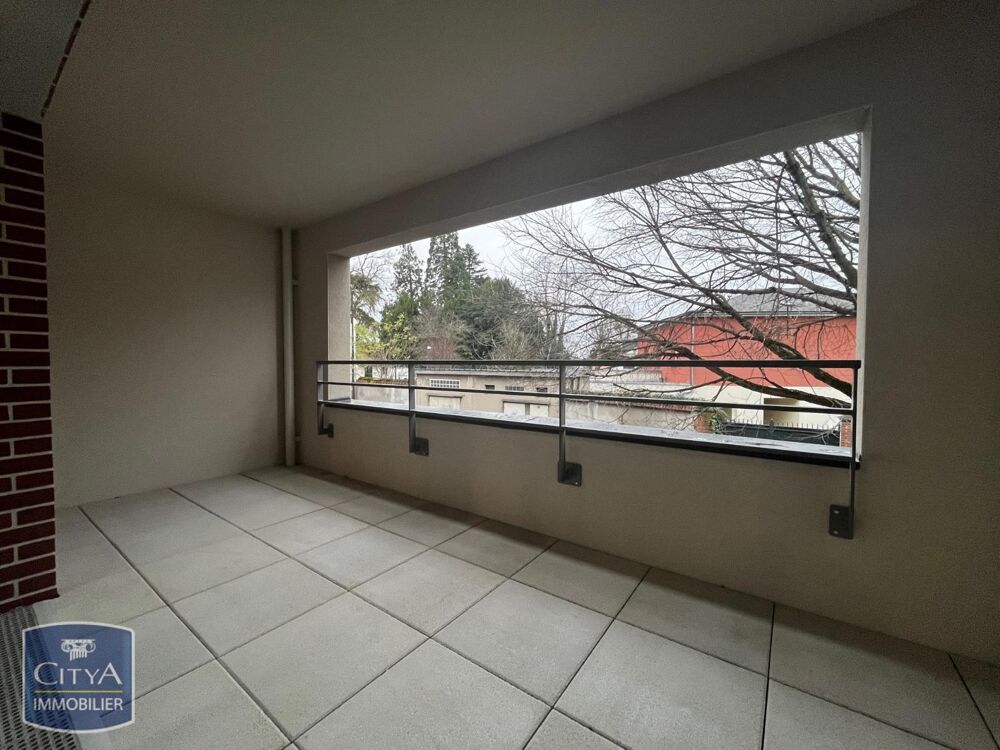 EXCLUSIVITÉ - GRAND APPARTEMENT 4 PIÈCES À louer : venez....