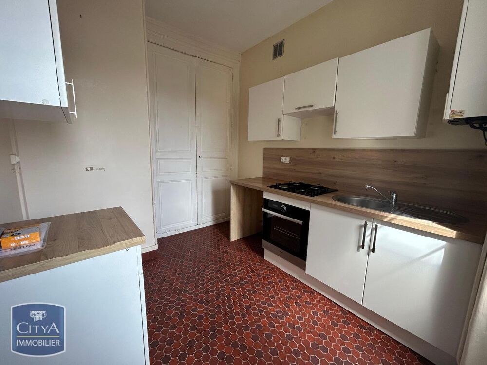 location Appartement - 4 pièce(s) - 77 m² Le Mans (72000)