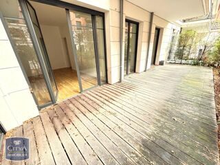  Appartement à louer 3 pièces 64 m²