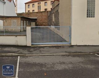  Parking / Garage à louer 