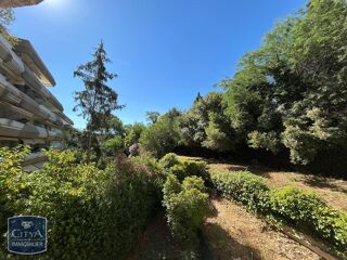  Appartement à louer 2 pièces 45 m²