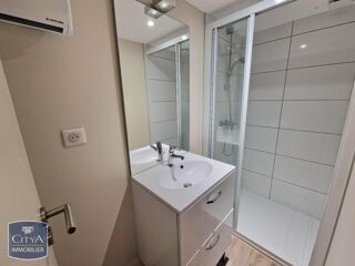  Appartement à louer 2 pièces 31 m²