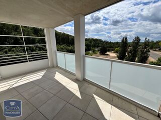  Appartement à louer 3 pièces 66 m²