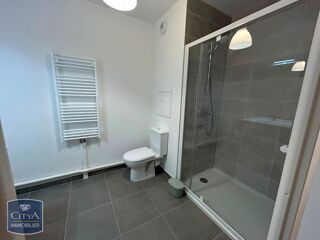  Appartement à louer 2 pièces 40 m²