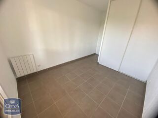  Appartement à louer 3 pièces 55 m²