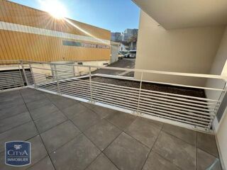  Appartement à louer 1 pièce 28 m²