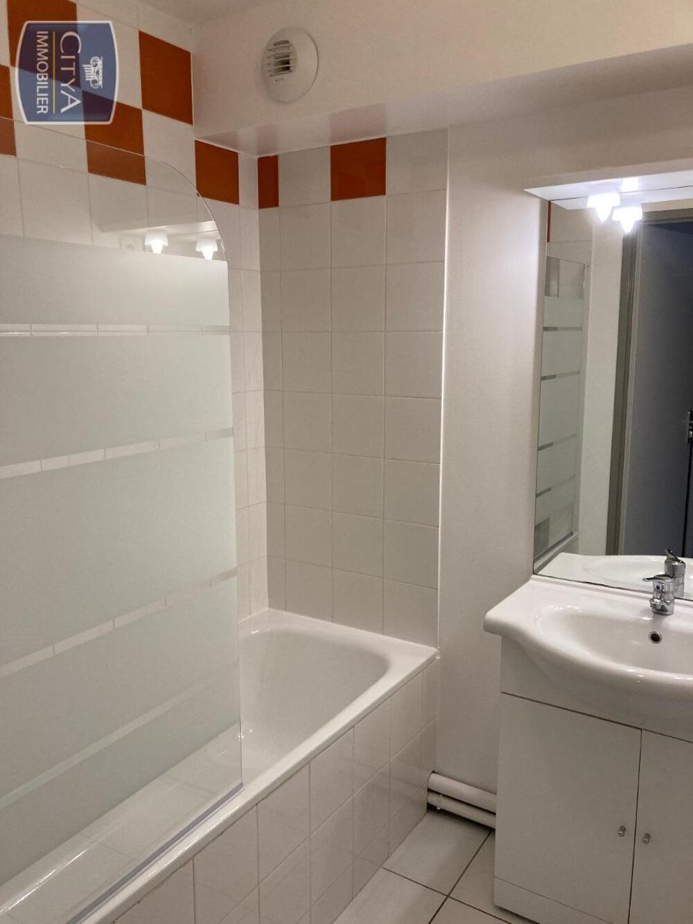 location Appartement - 3 pièce(s) - 64 m² Châlons-en-Champagne (51000)