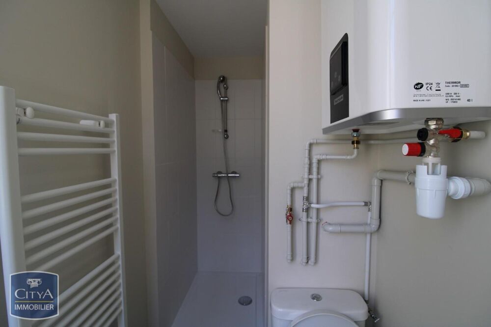 À LOUER : Appartement T1 à Grenoble, situé 29 Cours Jean....