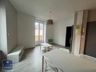  Appartement à louer 2 pièces 32 m²
