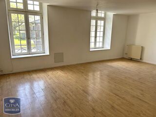 location Appartement - 3 pièce(s) - 105 m² La Fère (02800)