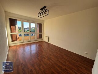  Appartement à louer 2 pièces 39 m²