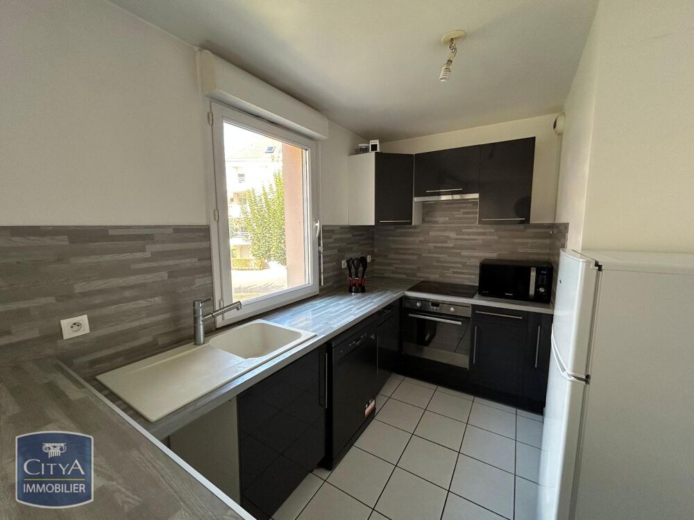 À LOUER : Appartement T2 meublé à Lille . Ce bien immobi....