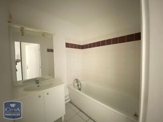  Appartement à louer 2 pièces 49 m²