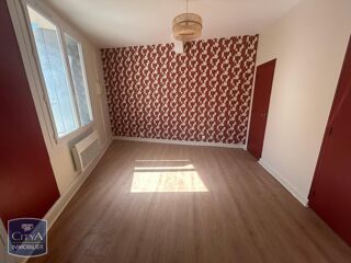  Appartement à louer 2 pièces 31 m²