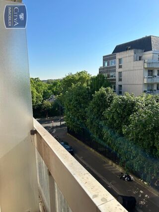  Appartement à louer 2 pièces 53 m²