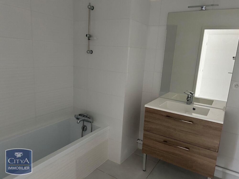 location Appartement - 3 pièce(s) - 64 m² Ferney-Voltaire (01210)