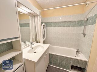  Appartement à louer 2 pièces 49 m²