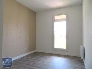  Appartement à louer 3 pièces 64 m²