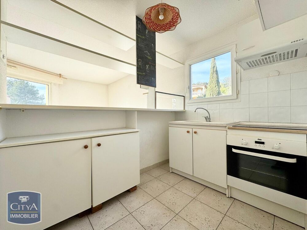 location Appartement - 2 pièce(s) - 45 m² Nimes (30900)