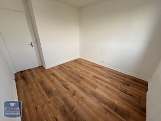  Appartement à louer 4 pièces 62 m²