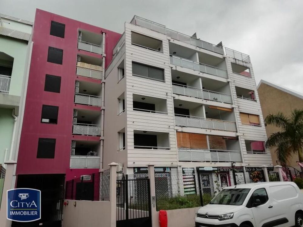 location Appartement - 1 pièce(s) - 31 m² Sainte-Clotilde (97490)