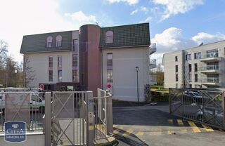  Appartement à louer 3 pièces 60 m²