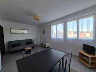  Appartement à louer 1 pièce 27 m²