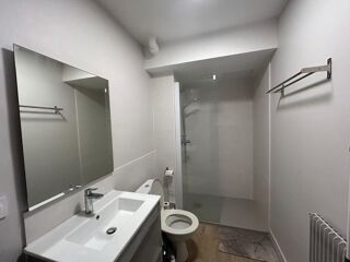  Appartement à louer 1 pièce 25 m²