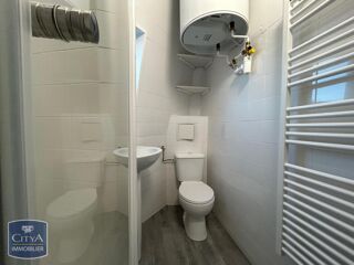 Appartement à louer 3 pièces 44 m²