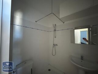  Appartement à louer 2 pièces 27 m²