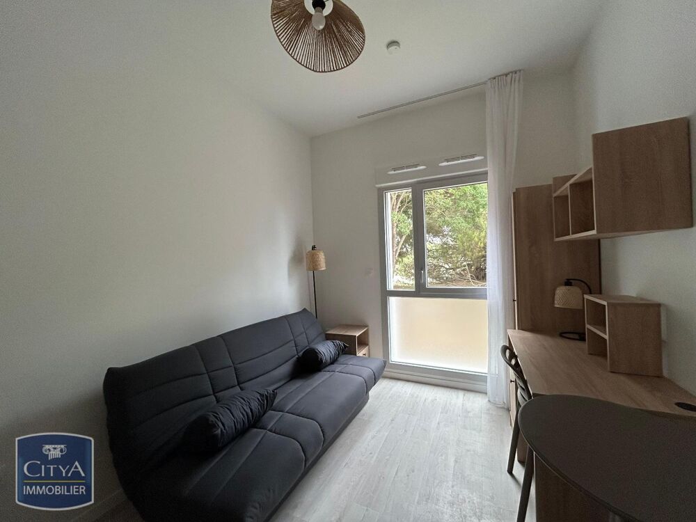 location Appartement - 1 pièce(s) - 18 m² La Rochelle (17000)