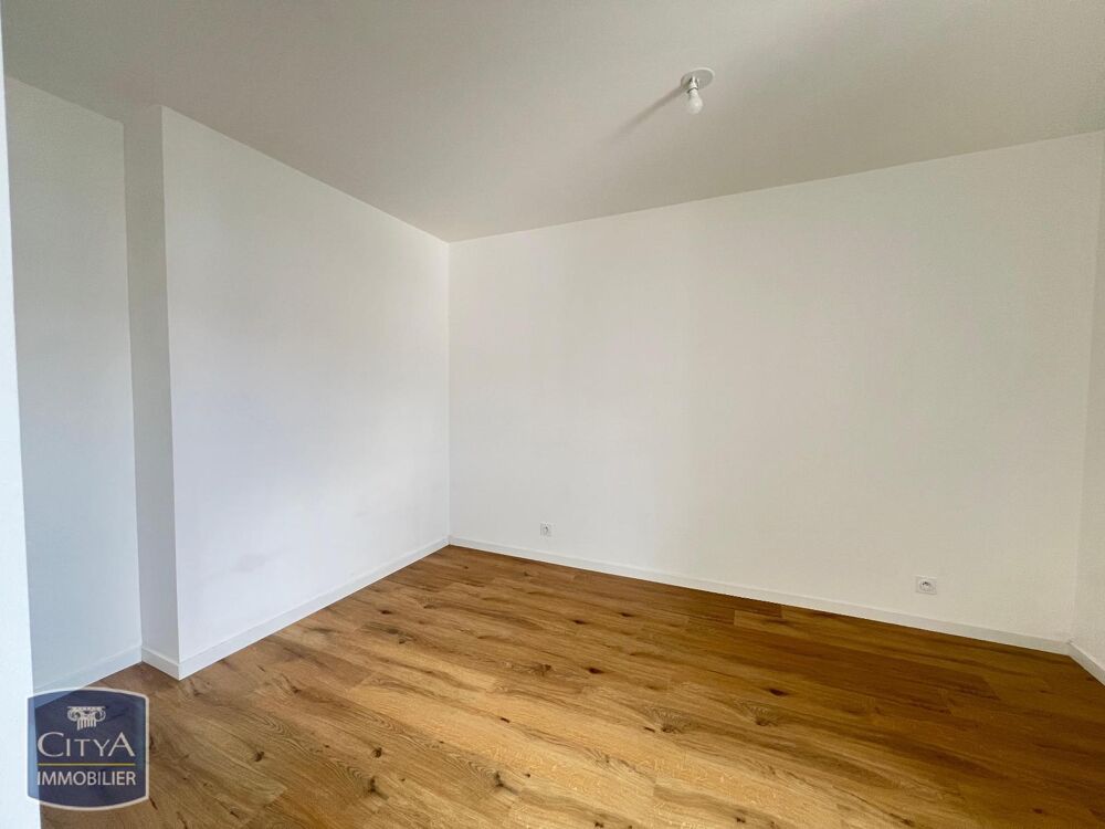 location Appartement - 2 pièce(s) - 37 m² Le Blanc-Mesnil (93150)