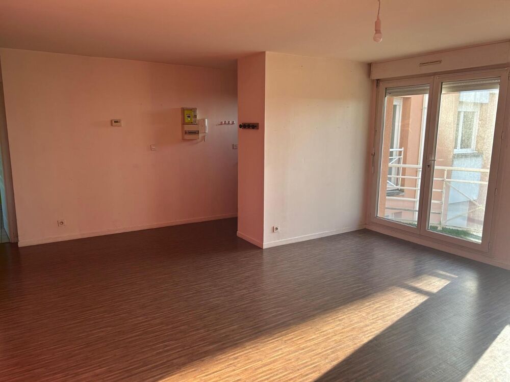 vente Appartement - 2 pièce(s) - 59 m² Bruay-la-Buissière (62700)