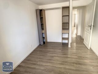  Appartement à louer 3 pièces 58 m²