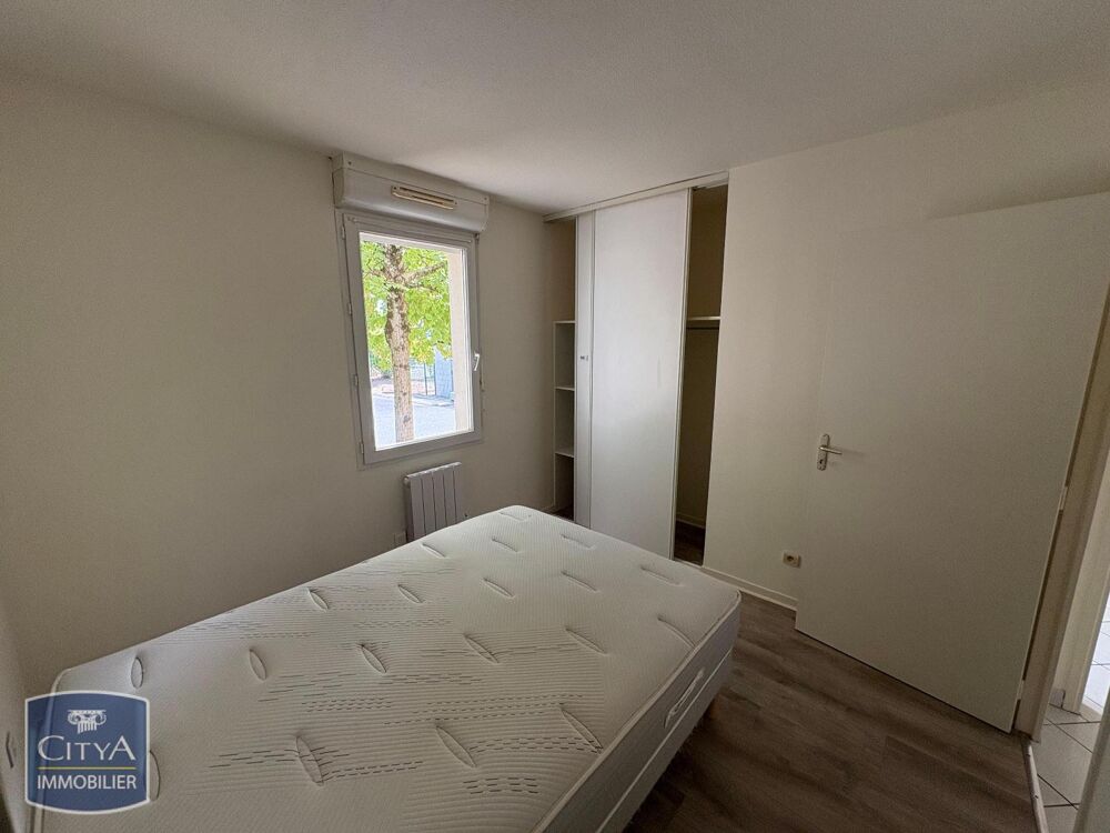 location Appartement - 2 pièce(s) - 45 m² L'Isle-d'Espagnac (16340)