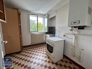  Appartement à louer 3 pièces 52 m²