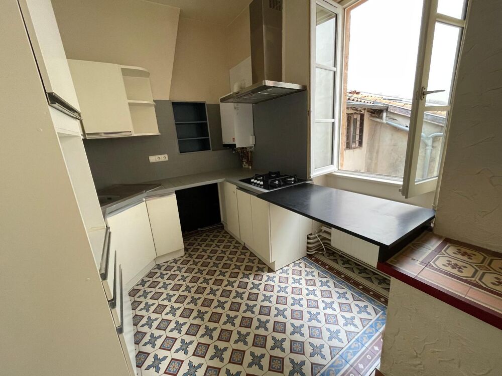 Appartement T4 de 109 m² en plein centre-ville de Mâcon ....