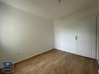  Appartement à louer 3 pièces 55 m²