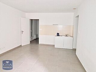  Appartement à louer 2 pièces 43 m²