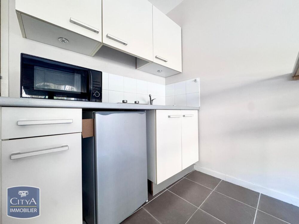 À LOUER : Découvrez ce charmant appartement T1 situé au ....