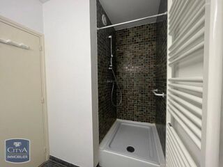  Appartement � louer 5 pi�ces 101 m�