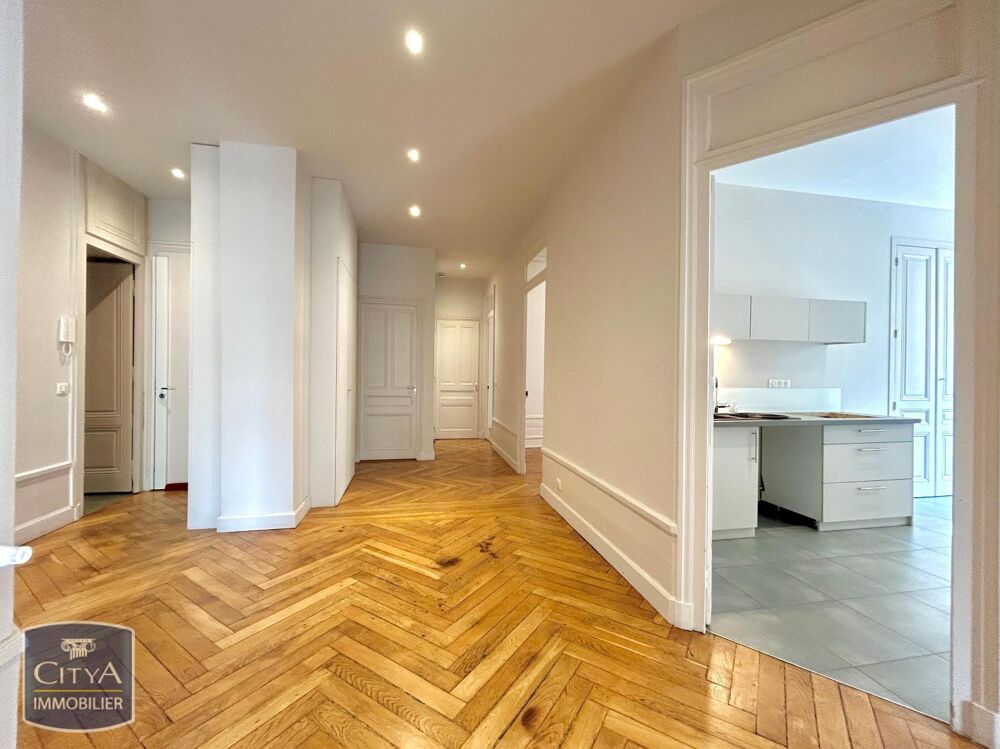 location Appartement - 5 pièce(s) - 125 m² Lyon 2