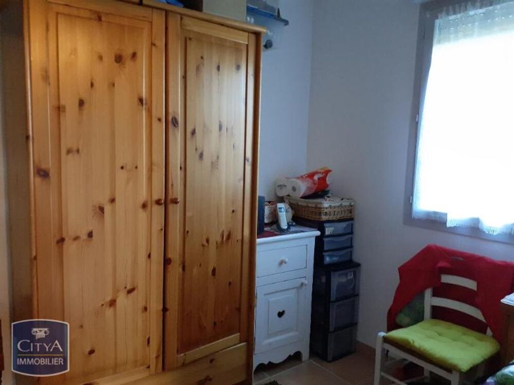 location Appartement - 3 pièce(s) - 54 m² Saint-Gilles (30800)