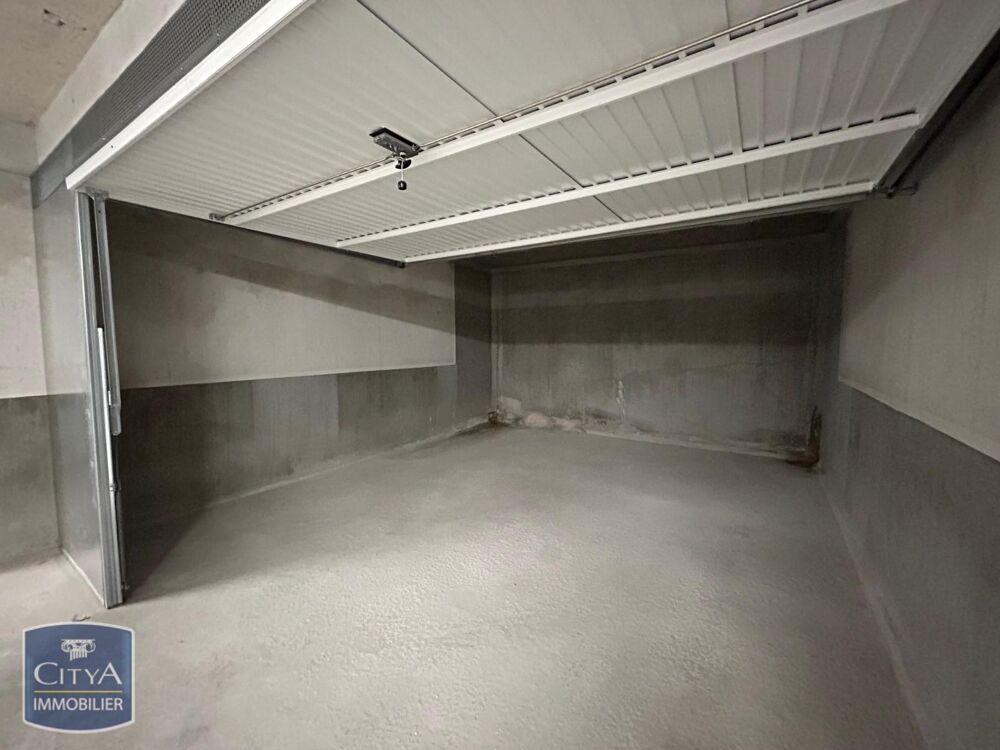 location Parking / Garage - 21 m² Antibes (06600)