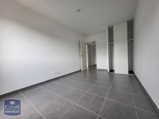  Appartement à louer 2 pièces 44 m²