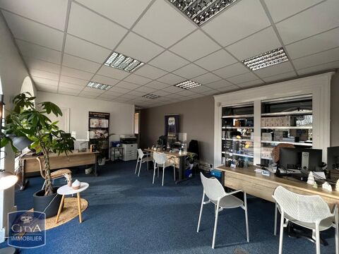 &Agrave; LOUER : Local professionnel situ&eacute; &agrave; Orl&eacute;ans, sur le... 1433 45000 Orleans
