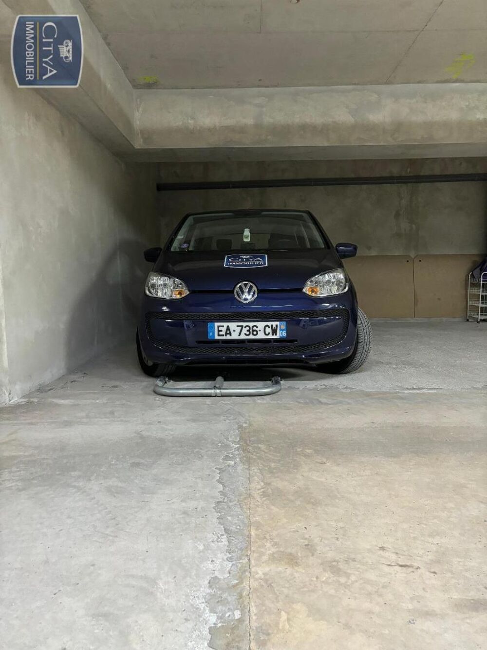 location Parking / Garage Carros (06510)