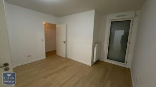  Appartement à louer 3 pièces 78 m²