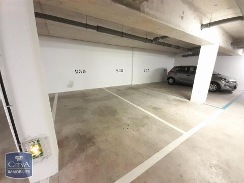  Parking / Garage  louer 